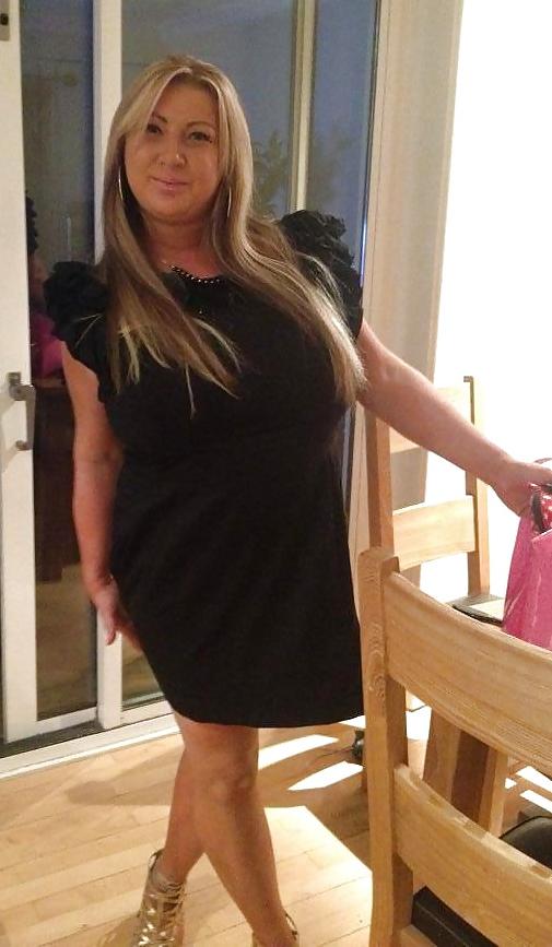 6P English Milf With Huge Tits