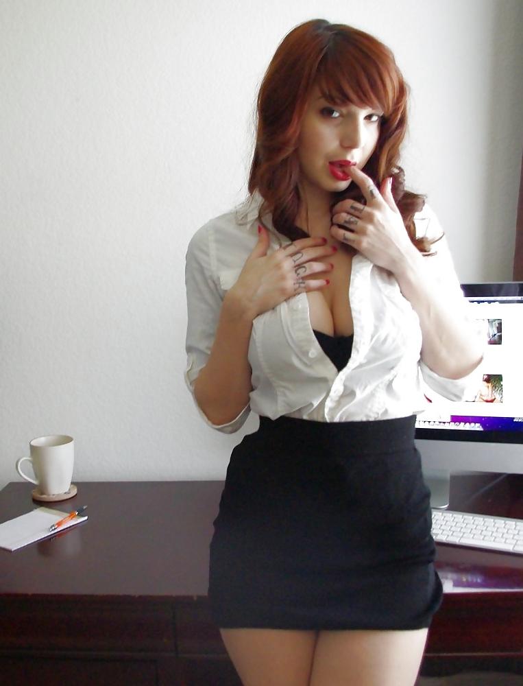 24P How to seduce your boss
