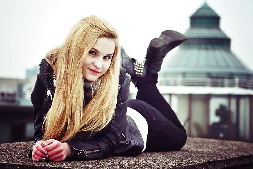 25P German FB Teens