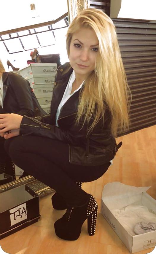 25P German FB Teens