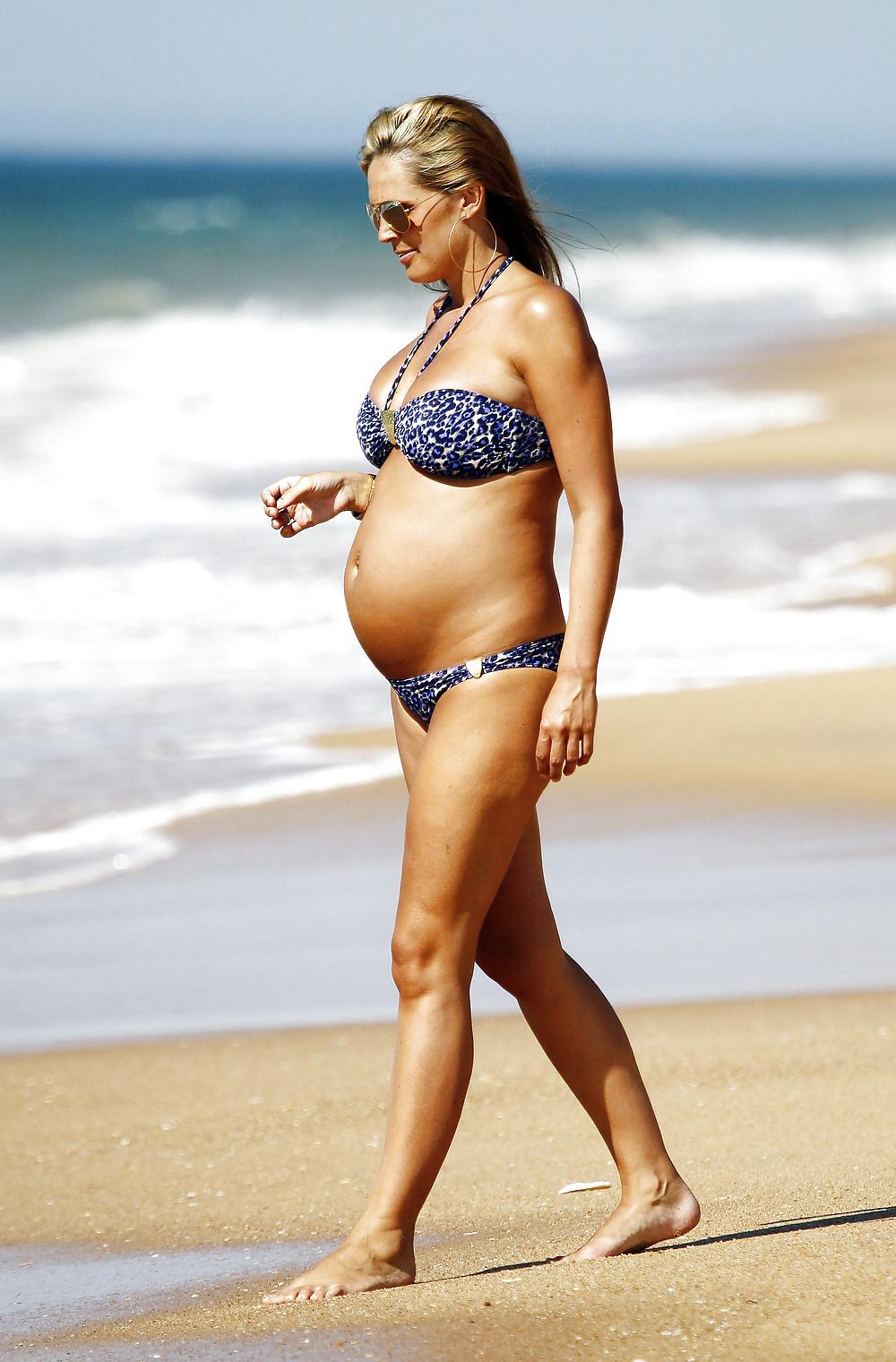 25P Pregnant Celebrities