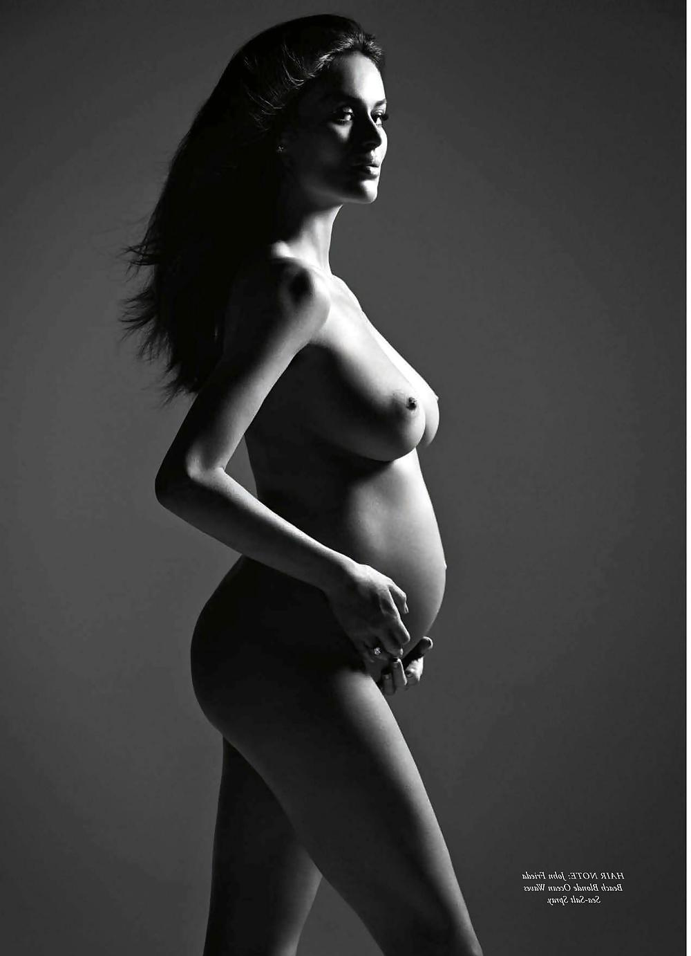 25P Pregnant Celebrities