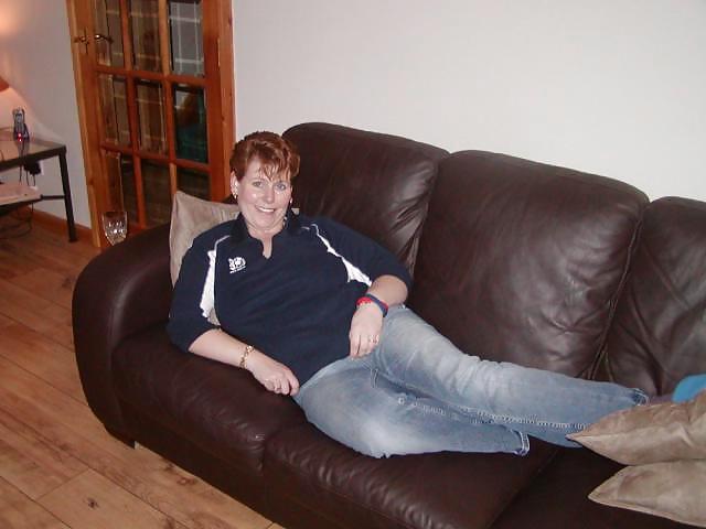 7P Mature plump scottish wife