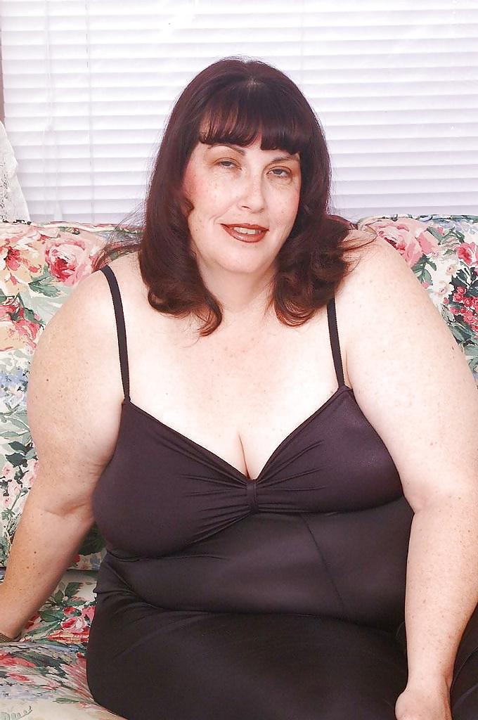14P Sexy mature SSBBW Merrie