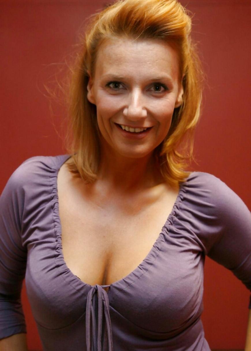 13P Sexy Kim Fisher