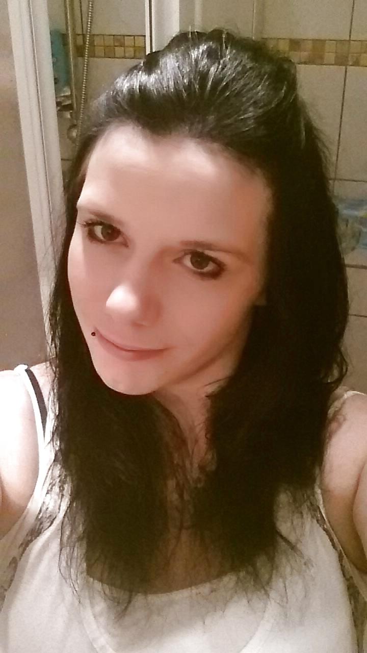 6P Facebook sluts german