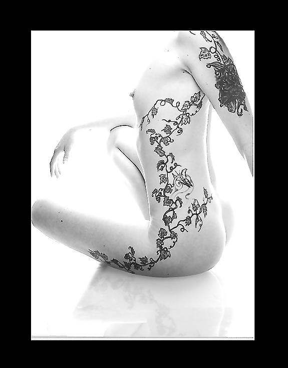 20P Ropes, Chains, Ink and Piercings
