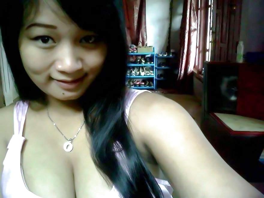 9P Gadis Tetek Montok