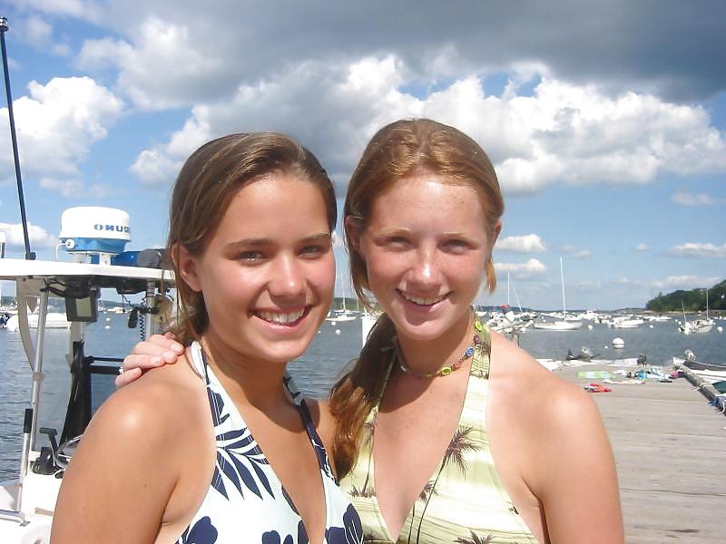 25P Bikini Babes 14