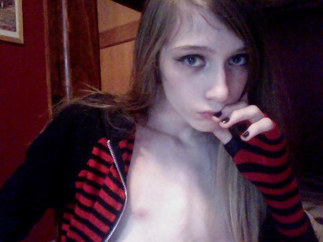 25P Femboy trap shemales hungry 4 cock & cum