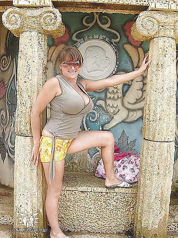 6P Big Boobs
