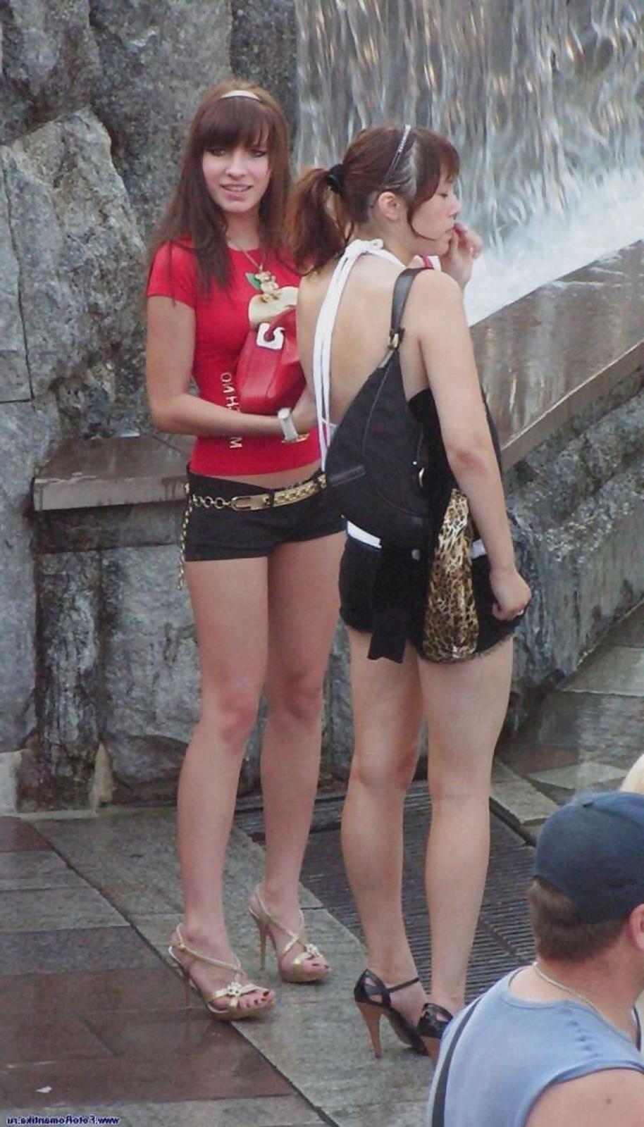 25P Street hookers. Different ages, the same job