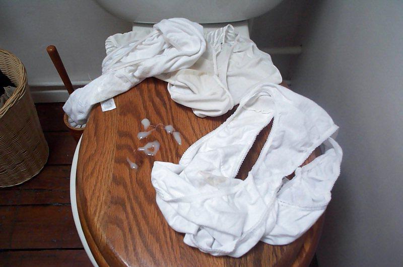 18P Pantie Masturbation in Another Neighbours House