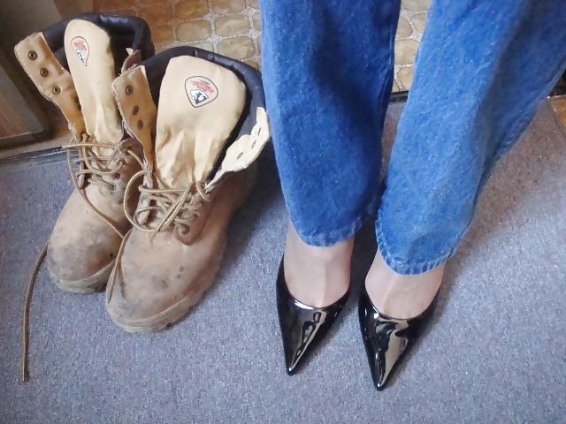 20P Boots are for boys - HEELS are for GIRLS!