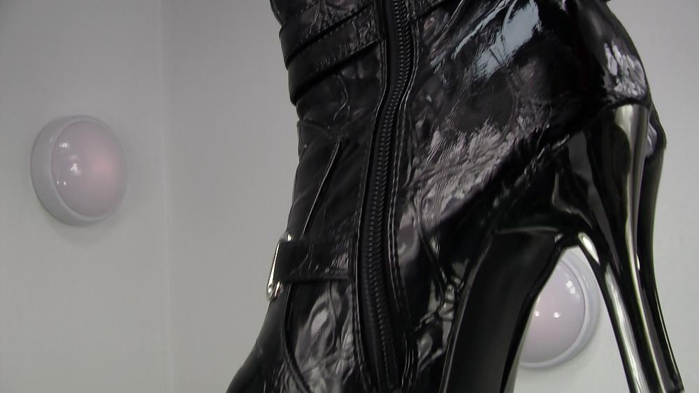 12P My mid-thigh fuck-me-boots...