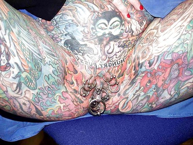 16P Pierced pussy