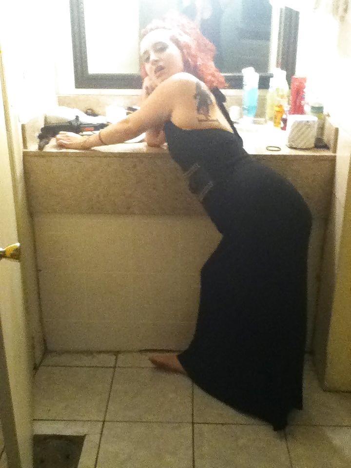 19P Meg! Wild chick who shows off her booty!