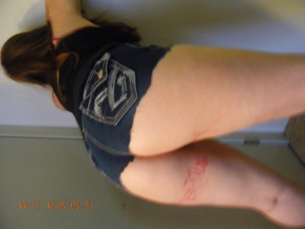 9P Booty shorts and heels 