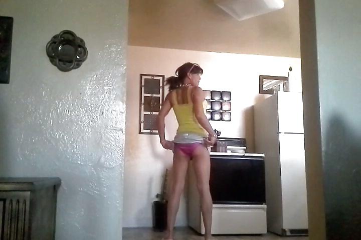 12P Good Morning Wood  Crossdresser Lisa Love