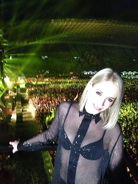 25P Jelena Rozga Croatian pop singer