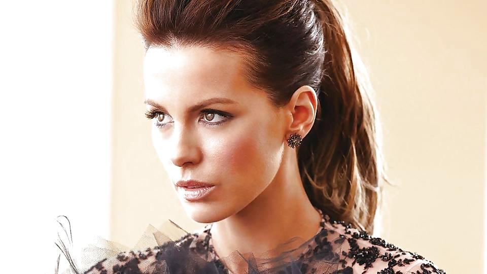 25P Gorgeous celebrities