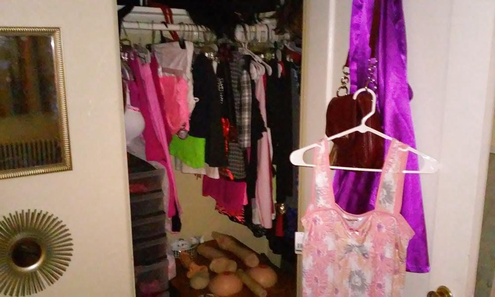 20P Lisa's closet and other Crossdressing fun