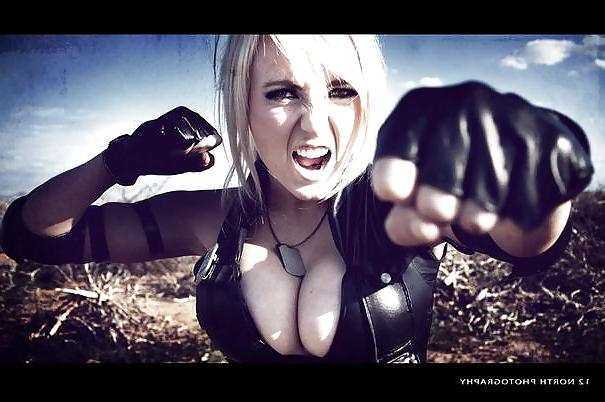 25P Jessica Nigri...Do you think her hacked pics real or fake?
