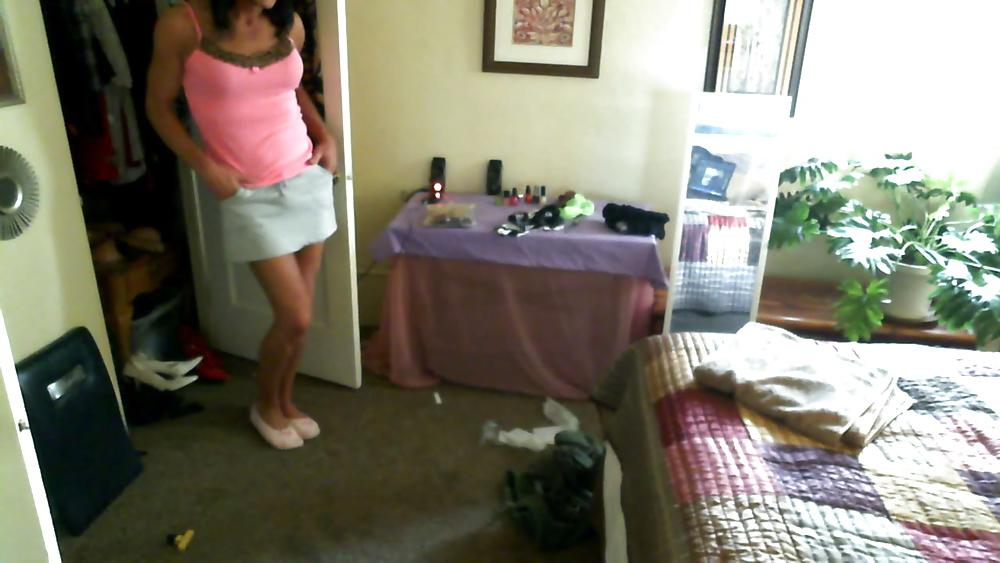 25P Cute Crossdresser in silk panties