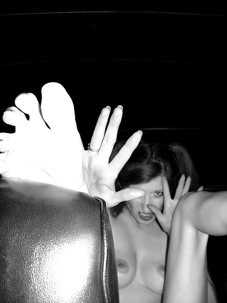 25P Yolanda backseat