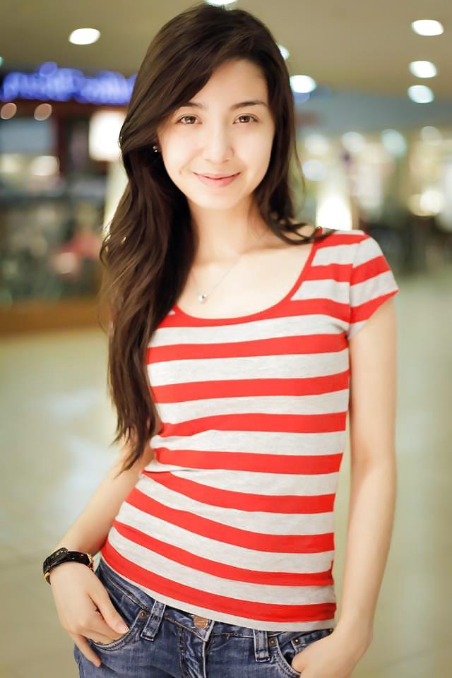 10P PINAY CELEBS