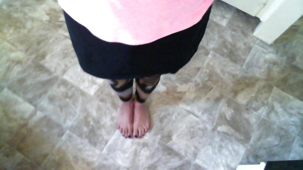 25P Crossdresser in tights