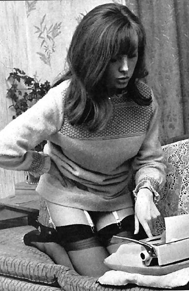 25P English ladies fun posing 1960s