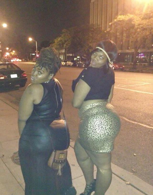 22P Big booty leather skirts