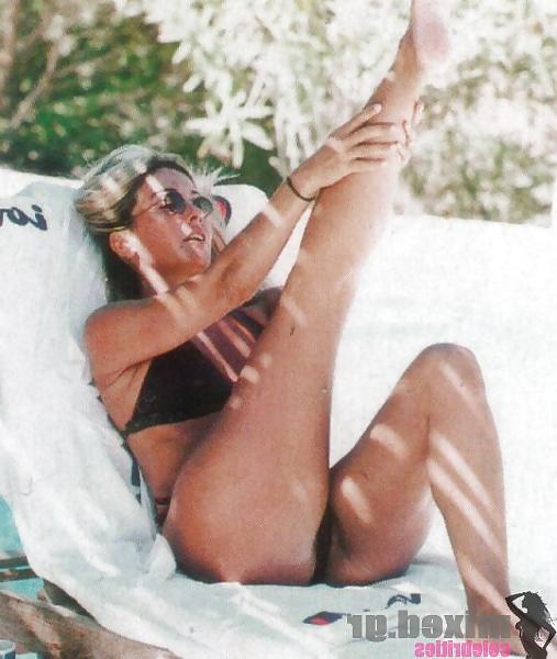25P Greek celebrities xristina papa
