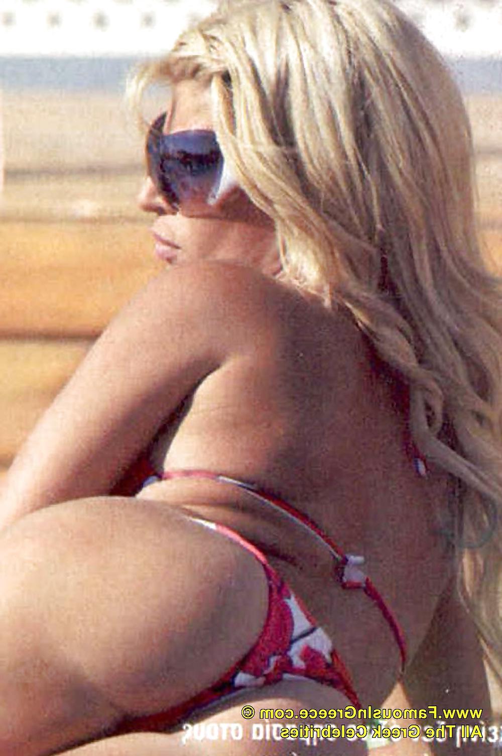 25P Greek celebrities mairy skordoy
