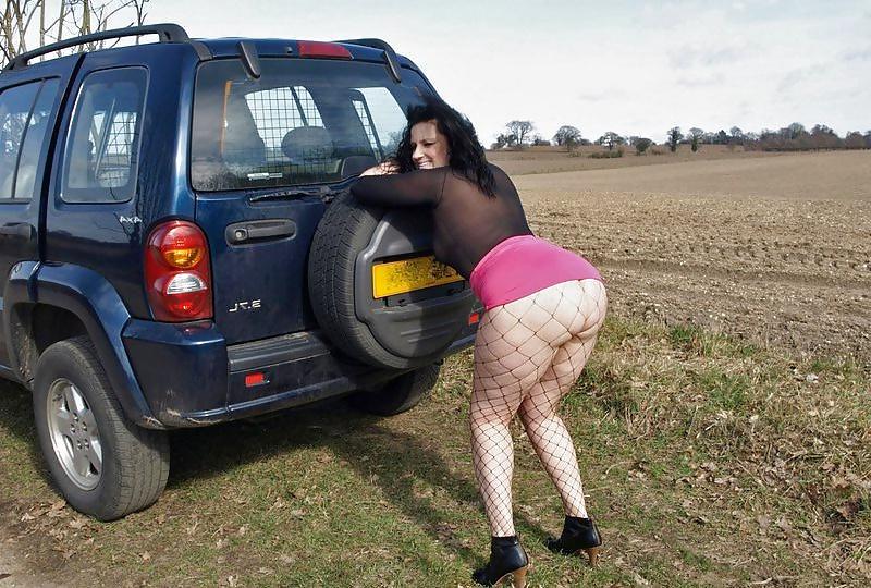 5P English Slut Wife Outdoor
