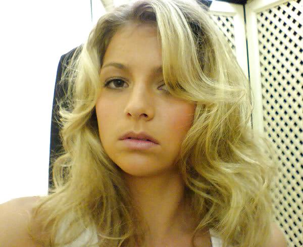 25P Maria Kirilenko