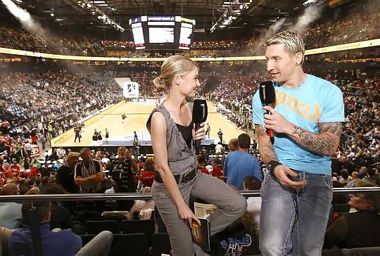 23P Anett Sattler - german sports commentator