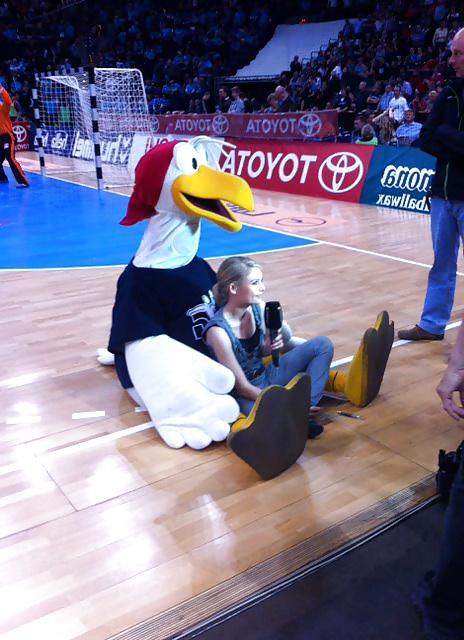 23P Anett Sattler - german sports commentator