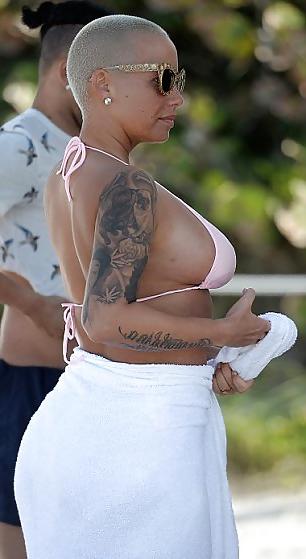 25P Amber Rose & Blac Chyna – Titten & Arsch am Miami Beach – Ameman