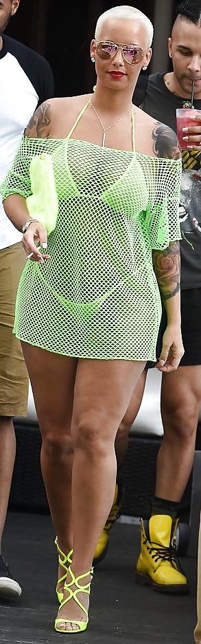 25P Amber Rose & Blac Chyna – Titten & Arsch am Miami Beach – Ameman