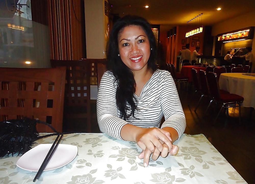 25P Violetgoesglobal- indian eros-woman in amsterdam