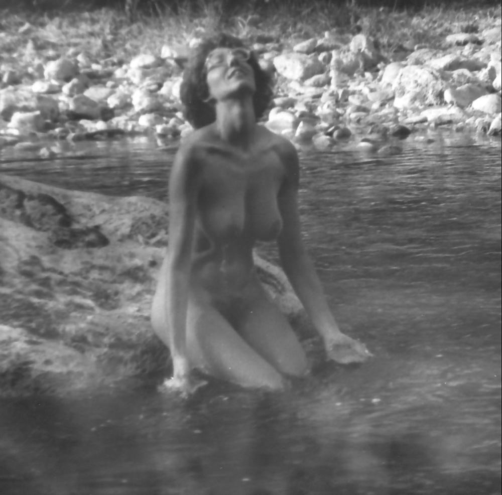 15P 1987 Regine, mature echangiste