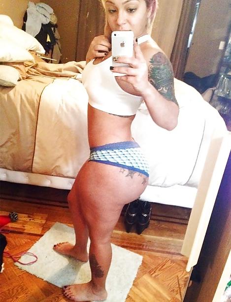 25P Sexually in love with these big booty bitches