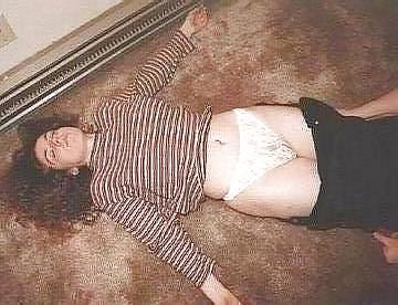 25P White panties 55:Keep a firm grip on your knickers.