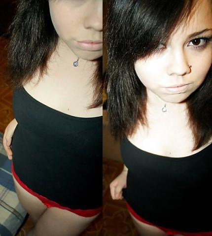 25P Gothic,emo girl 2