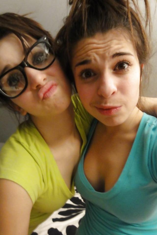 25P Facebook babes 17(Random edition)