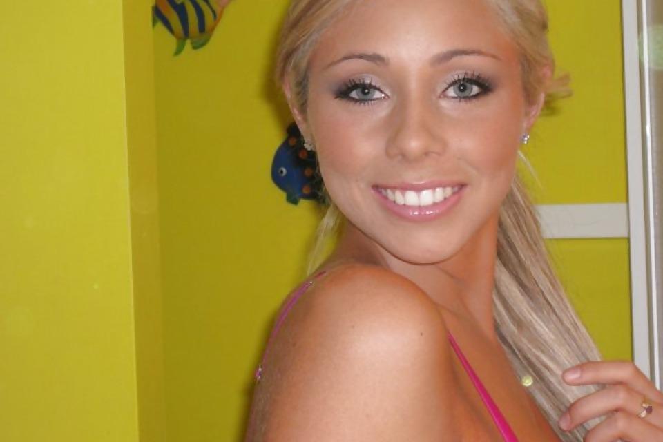 25P Facebook babes 17(Random edition)