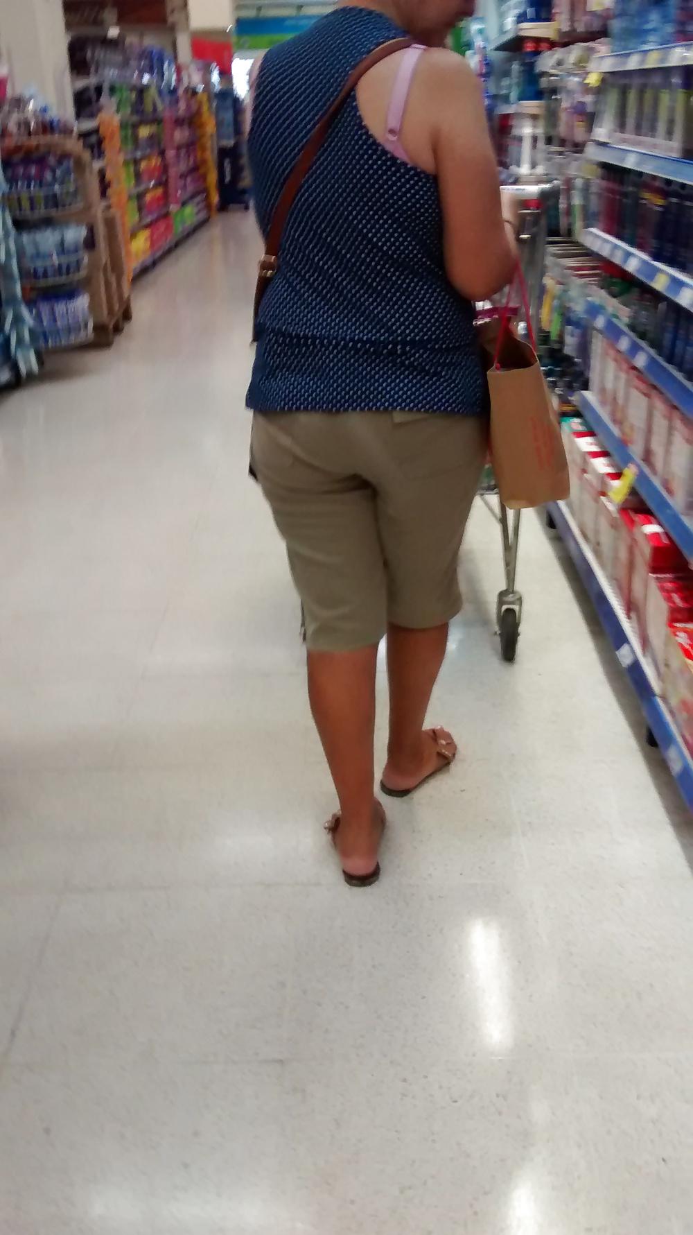 6P Street ladies part 8