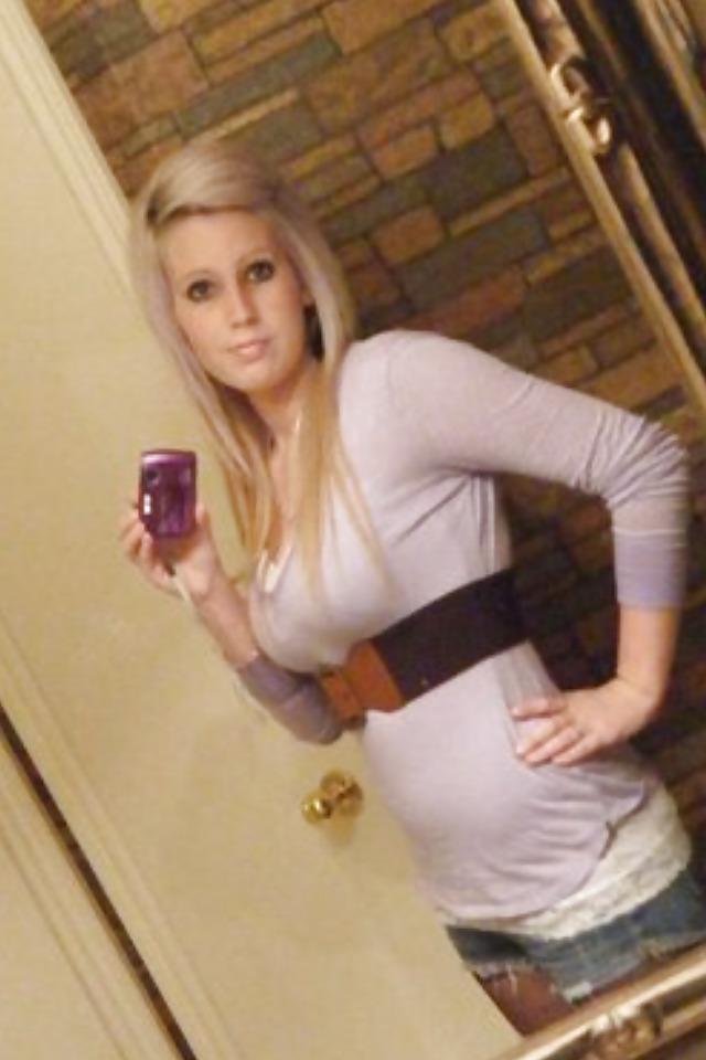 25P Facebook babes 18 (STILL unique edition)